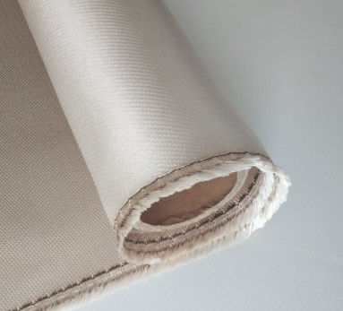 Golden Heat Treated Fiberglass Fabric Texturized Fiberglass Cloth HT1700 Welding